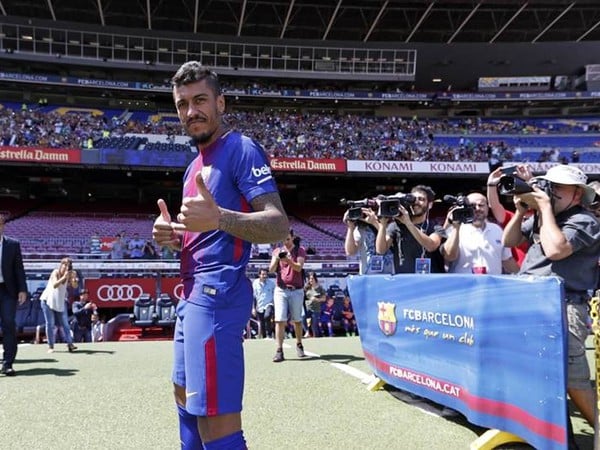 Paulinho sa stal novou posilou FC Barcelona