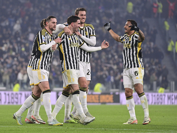 Hráči Juventusu a ich radosť po góle