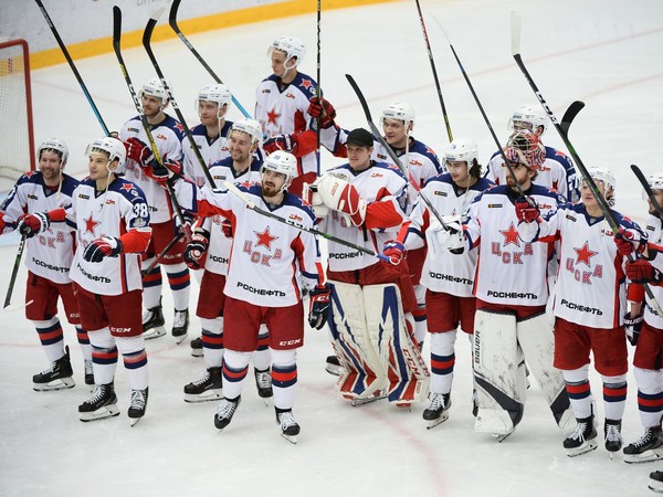 Postupové oslavy hokejistov CSKA Moskva