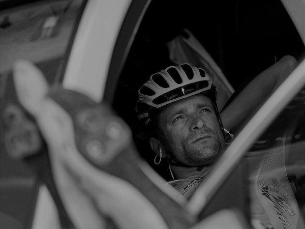 Zomrel člen tímu Astana a víťaz Giro d'Italia 2011 Michele Scarponi