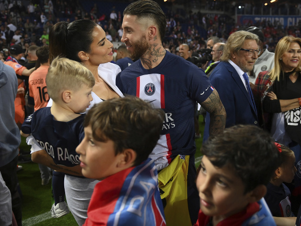 Sergio Ramos so svojou polovičkou a synčekom