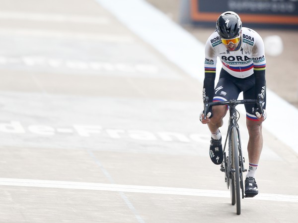 Slovenský cyklista Peter Sagan počas 117. ročníka Paríž - Roubaix