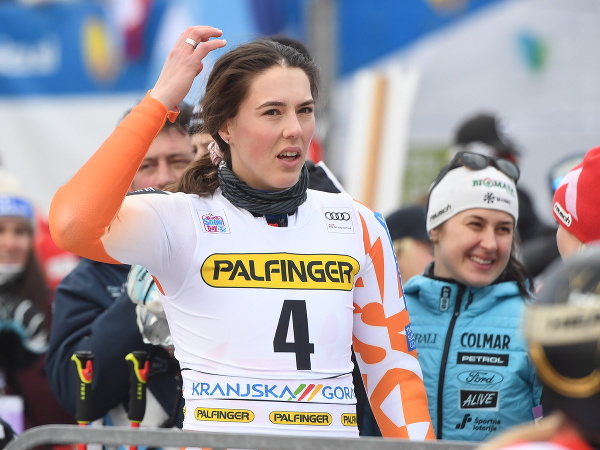Na snímke slovenská lyžiarka Petra Vlhová v cieli po 2. kole
