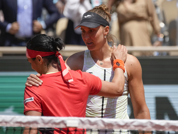 Brazílčanka Beatriz Haddadová Maiová postúpila do semifinále dvojhry žien na grandslamovom turnaji Roland Garros