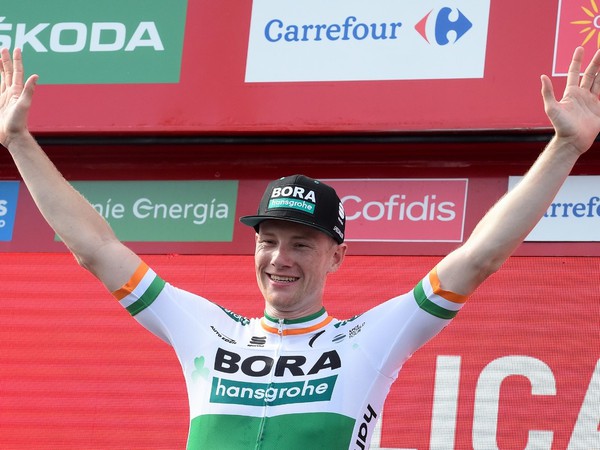 Sam Bennett víťazom tretej etapy na Vuelta a Espaňa