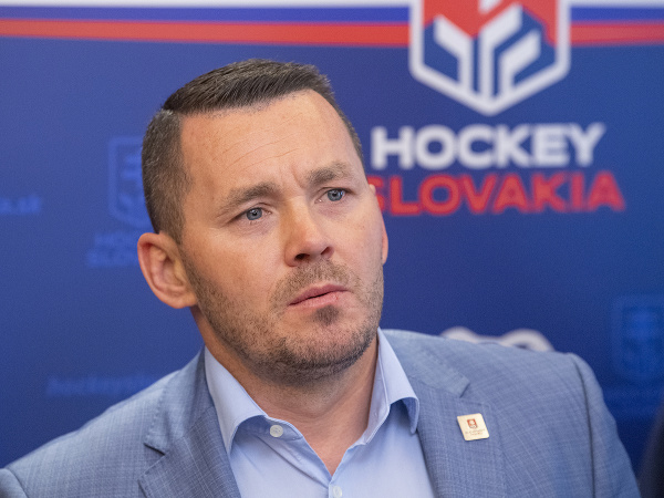 Na snímke generálny sekretár Slovenského zväzu ľadového hokeja (SZĽH) Miroslav Lažo