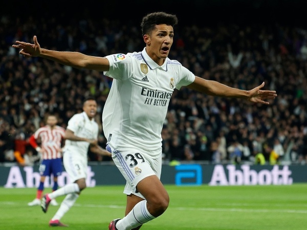 Álvaro Rodríguez oslavuje svoj premiérový gól v drese Realu