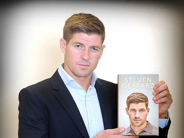 Steven Gerrard so svojou knihou