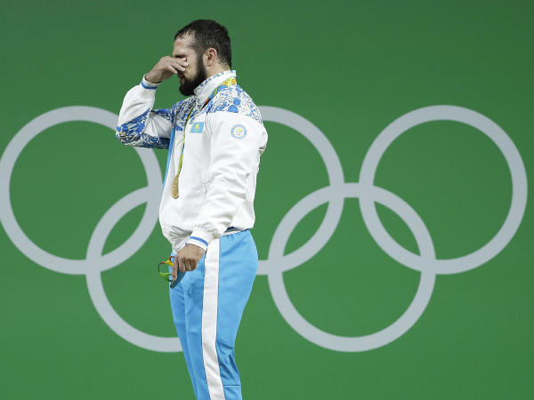 Nidžat Rachimov prišiel o olympijské zlato