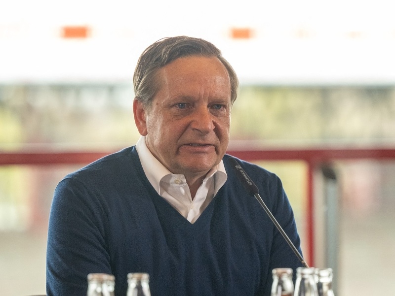 Športový riaditeľ Unionu Berlín Horst Heldt informuje 