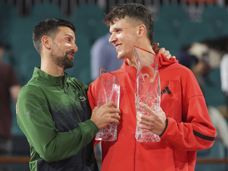 Rodičia Jakuba Menšíka odhalili veľké gesto: Klobúk dolu, čo pre ich syna urobil Novak Djokovič