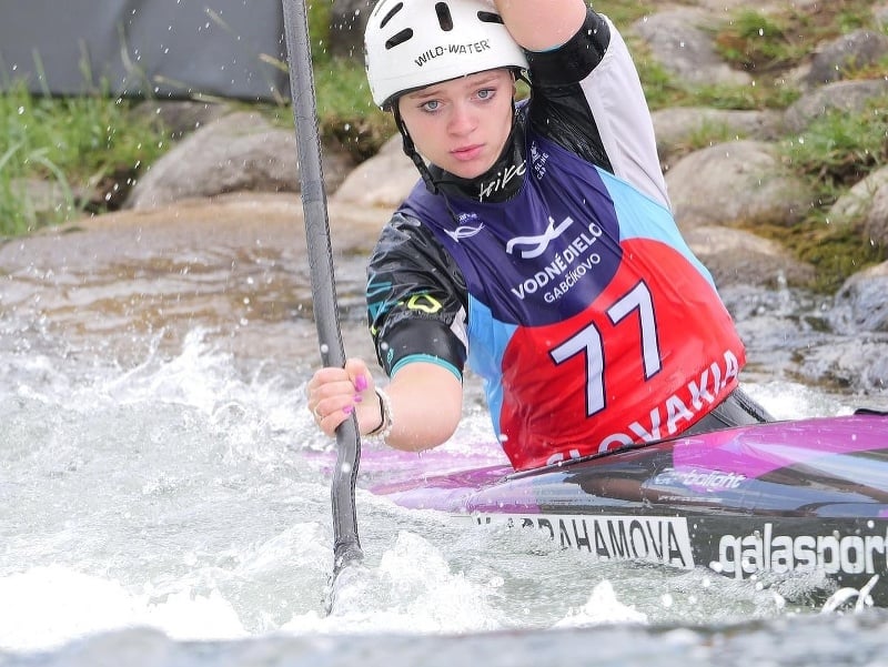 Slovenské reprezentantky zažiarili na ME: Abrahamová vystúpila na pódium, Záhorská v elitnej päťke