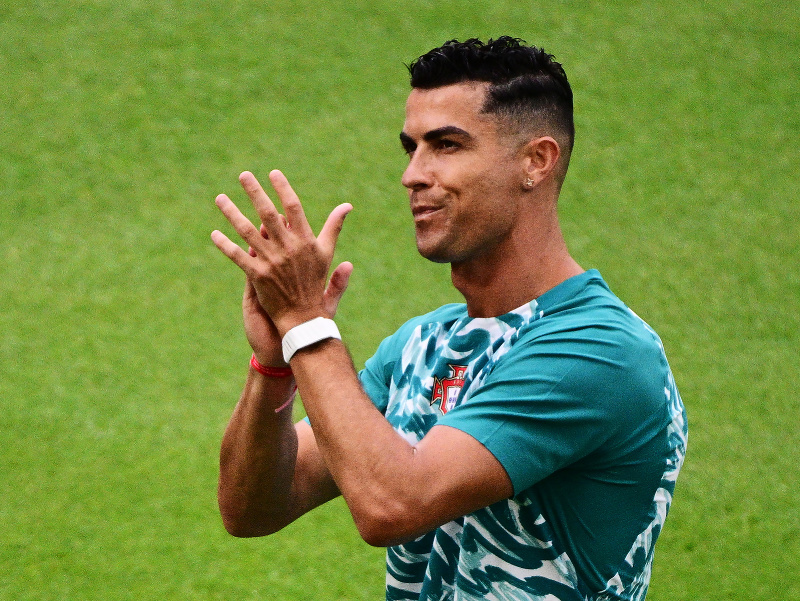 MS VO FUTBALE 2026 Ronaldo to odpálil vo veľkom štýle: Portugalčan vyšiel na balkón a rozpútal ošiaľ