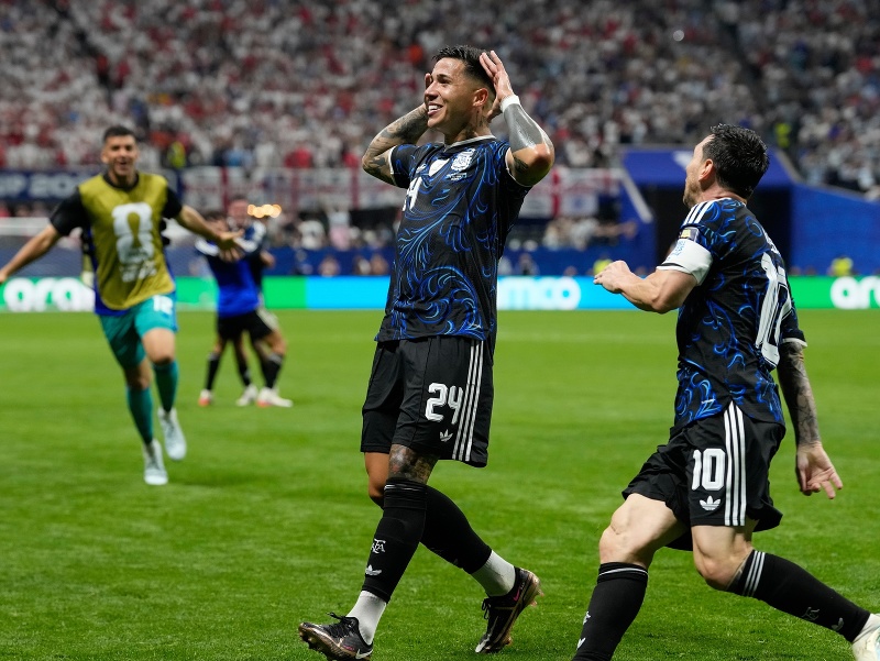 MS VO FUTBALE 2026 Neskutočné futbalové divadlo! Argentína po šialenej otočke postupuje do finále