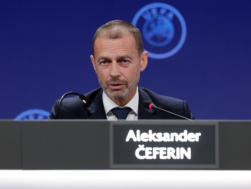 Miliardový škandál na obzore: UEFA zvažuje trestné konanie na šéfa FIFA