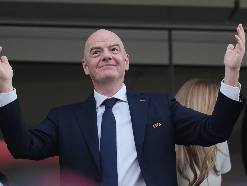 Infantino je súčasťou ďalšej kontroverzie: FIFA stiahla plán predaja podielu z MS