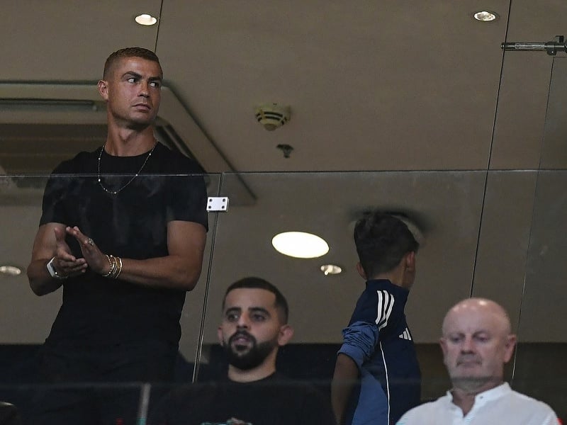 VIDEO Ronaldo sa usmieval a tlieskal, on smútil: Haraslín zažil v Arábii neúspešný debut