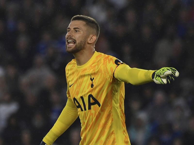 Dúbravkovi ubudla konkurencia: Dlhoročnú jednotku Tottenhamu ulovil slávny klub