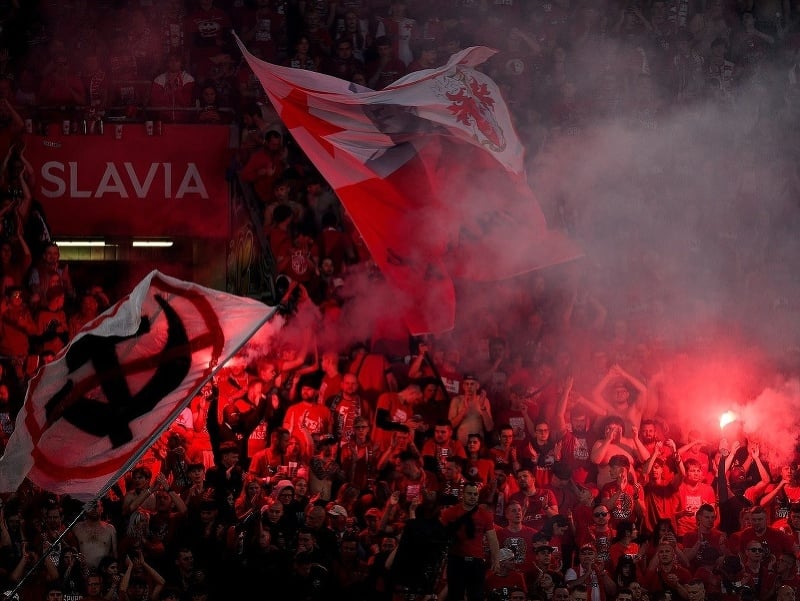 VIDEO Slavia zavítala na Letnú: Derby pražských gigantov prinieslo nečakane hladký priebeh
