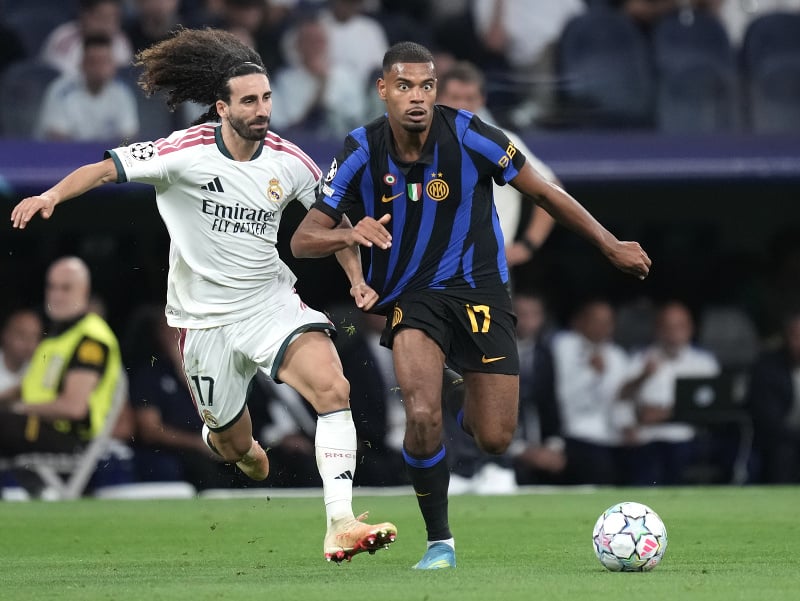 Real v šlágri skolil Inter, gólová prestrelka v súboji súperov Slovana, Haaland zariadil výhru City