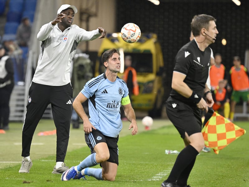 Nahnevaný Yaya Touré po ďalšom zakopnutí Slovana: Z niektorých hráčov som veľmi sklamaný