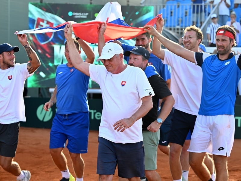 VIDEO Gombos podľahol najsilnejším emóciám, Tóth velebil celý tím: Diváci videli fantastický tenis