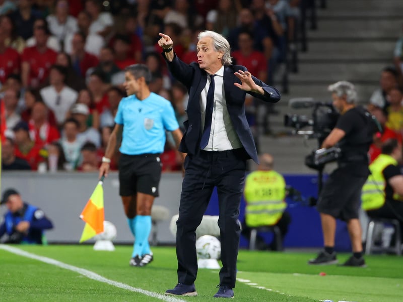 Kocka hodená, teraz je ťah na Ronaldovi: Jasný odkaz trénera Jesusa pre ofučanú legendu