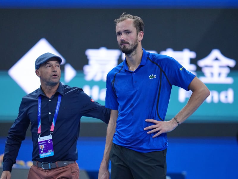Medvedev prehovoril po šokujúcom skrate: Je mi ho ľúto, bola to nešťastná náhoda