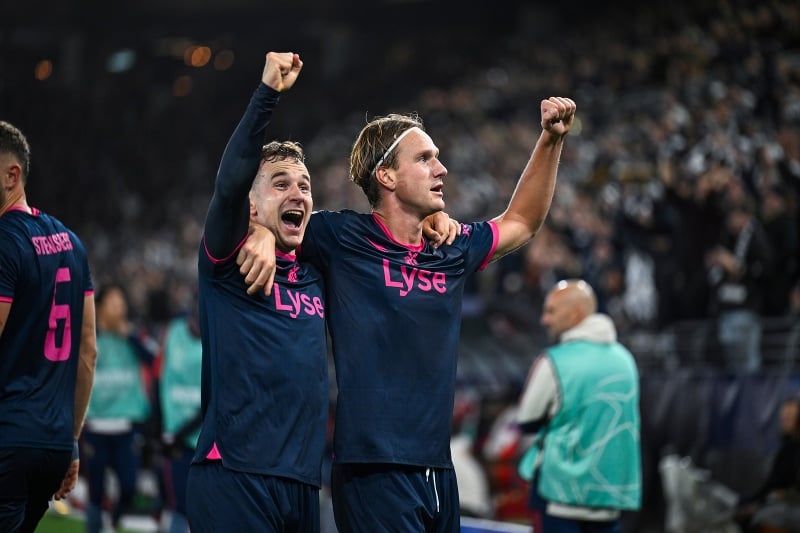 Obrovská potupa pre Bayern! V súboji Dávida s Goliášom ho Viking šokoval, Lobotka s Neapolom smúti