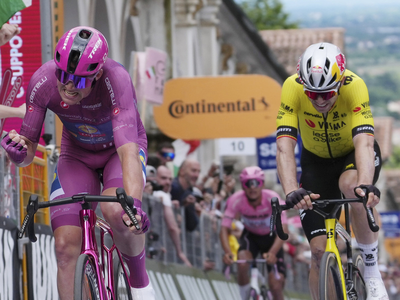 Dánsky cyklista Mads Pedersen sa stal víťazom 13. etapy Giro d´Italia
