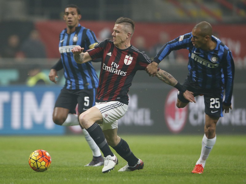 Juraj Kucka v súboji s Mirandom