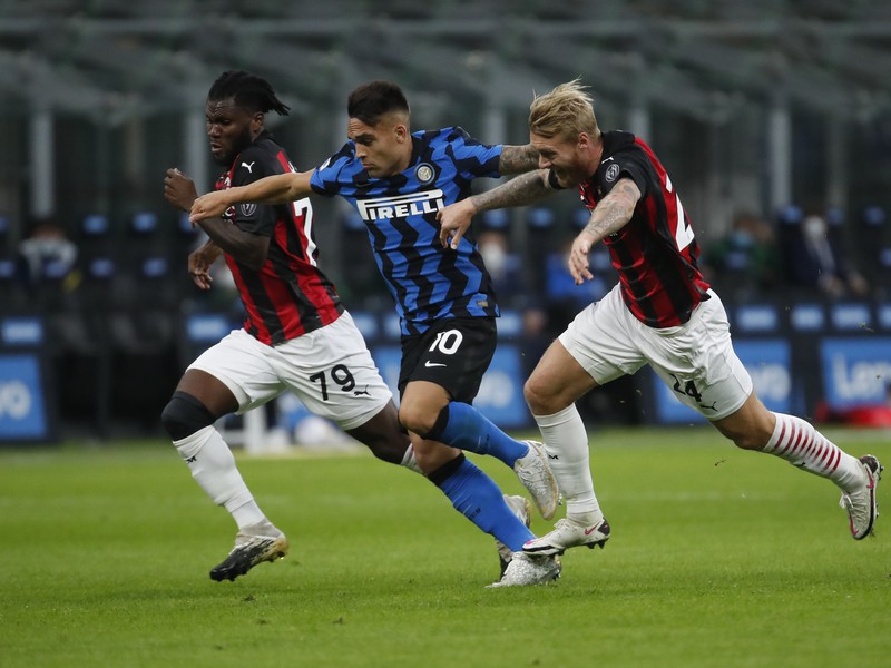 Lautaro Martinez v súboji