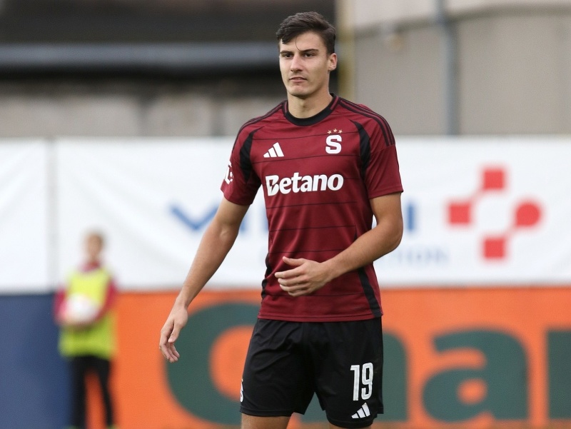 Slovenský futbalista Jakub Uhrinčať
