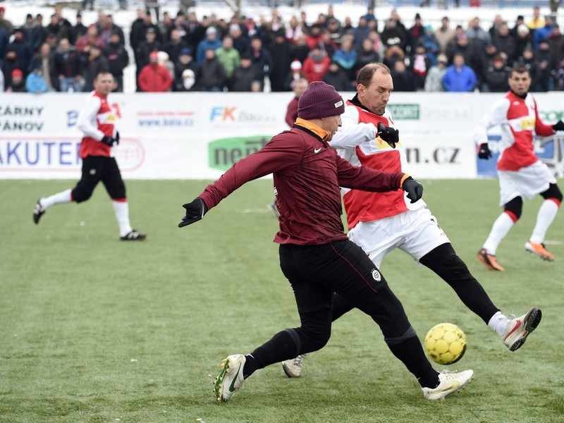 Záber zo zápasu medzi tímami AC Sparta Praha a SK Slavia Praha