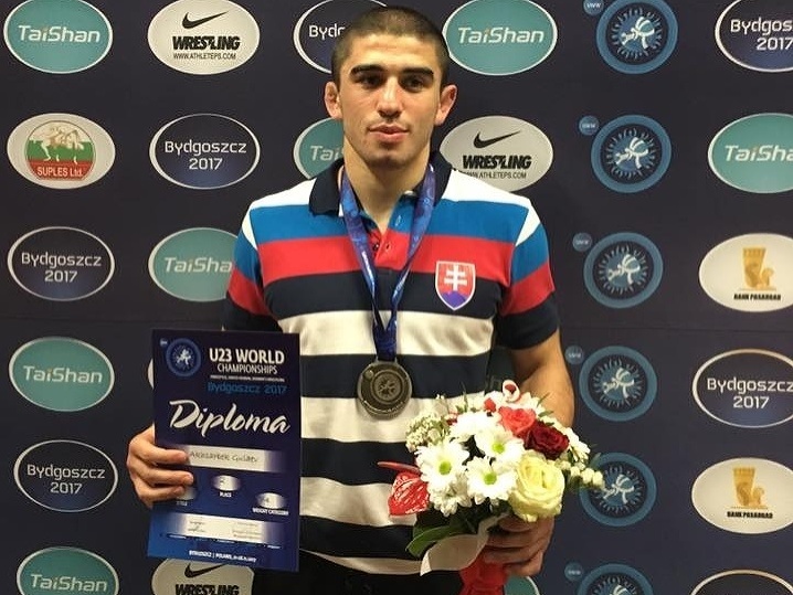 Achsarbek Gulajev