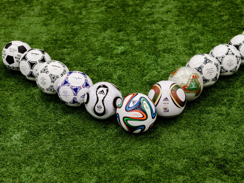 Adidas predstavil loptu na majstrovstvá sveta v Brazílii. Volá sa Brazuca