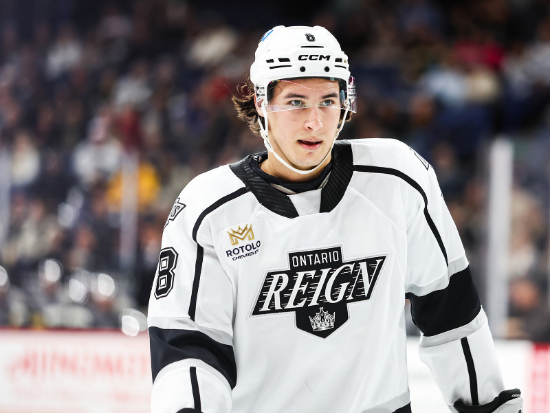 Slovenský hokejista Martin Chromiak v drese Ontario Reign v AHL