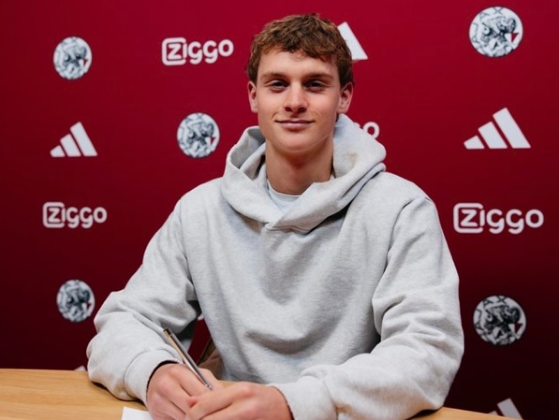 Maximilian Ibrahimovič sa upísal Ajaxu Amsterdam