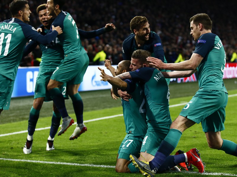Obrovská radosť hráčov Tottenhamu z postupu do finále Ligy majstrov