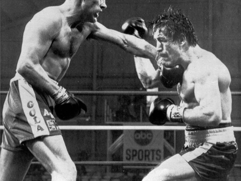 Vo veku 69 rokov zomrel bývalý britský profesionálny boxer Alan Minter
