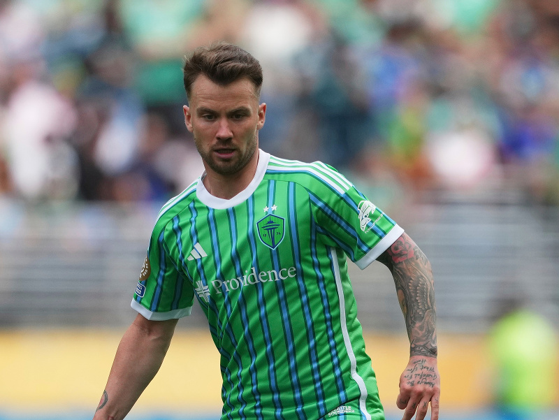 Albert Rusnák v drese Seatlle Sounders