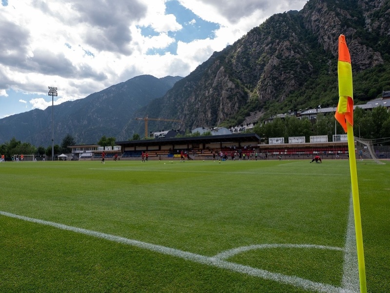 Pohľad na štadión Estadi Comunal d'Andorra la Vella