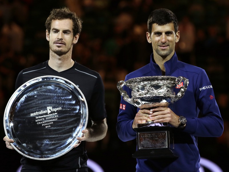 Novak Djokovič a Andy Murray so svojimi trofejami