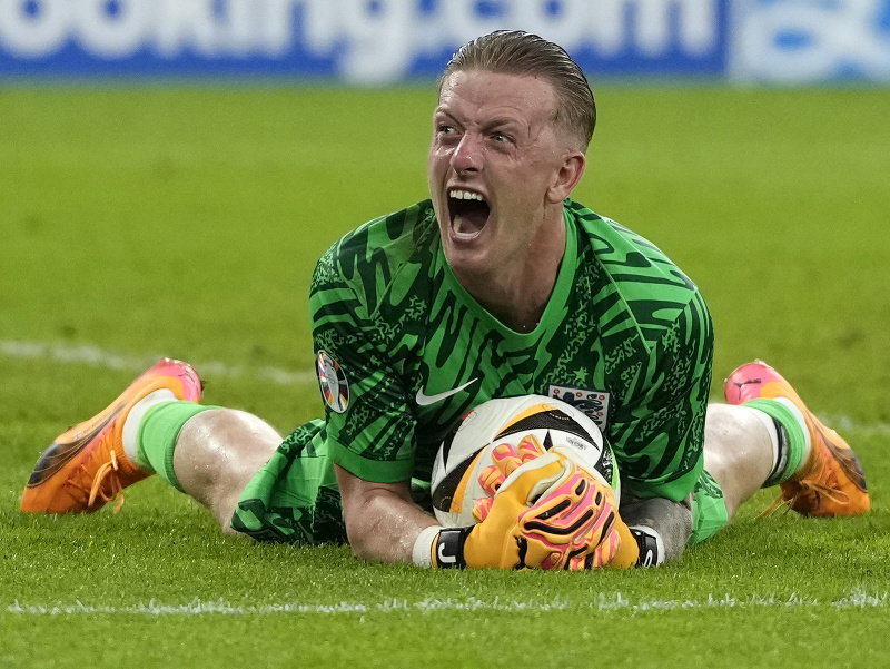 Anglický futbalový brankár Jordan Pickford 