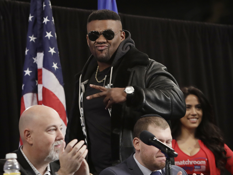 Jarrell Miller na tlačovej konferencii