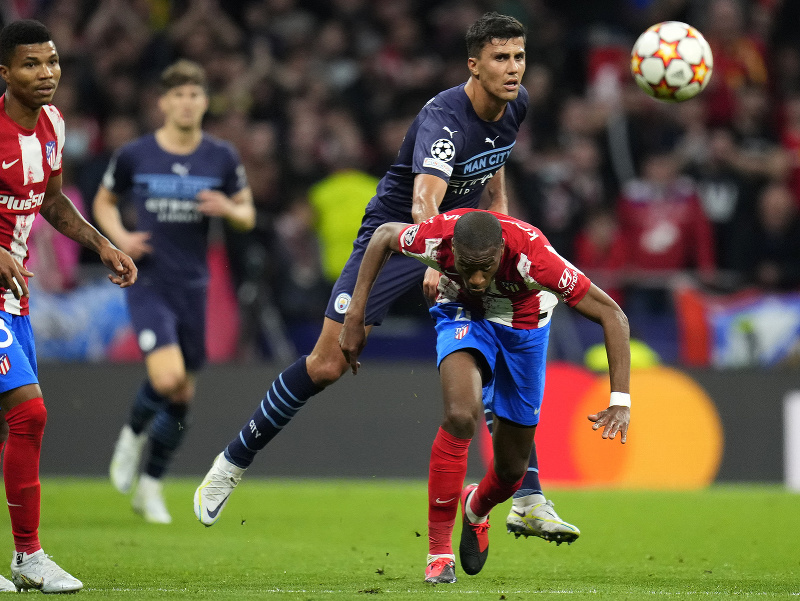 Rodrigo a Geoffrey Kondogbia v súboji
