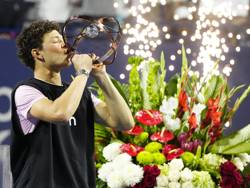 Americký tenista Ben Shelton triumfoval na turnaji Masters 1000 v kanadskom Toronte