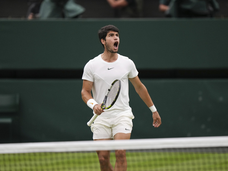 Carlos Alcaraz v semifinále Wimbledonu proti Daniilovi Medvedevovi