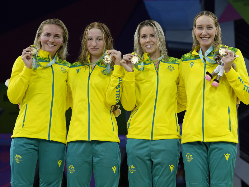 Austrálske plavkyne oslavujú zlato na Hrách Commonwealthu