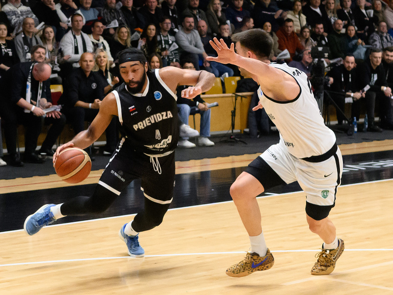 Doventrey Thomas (Prievidza) a Francisco Amarante (Lisabon)